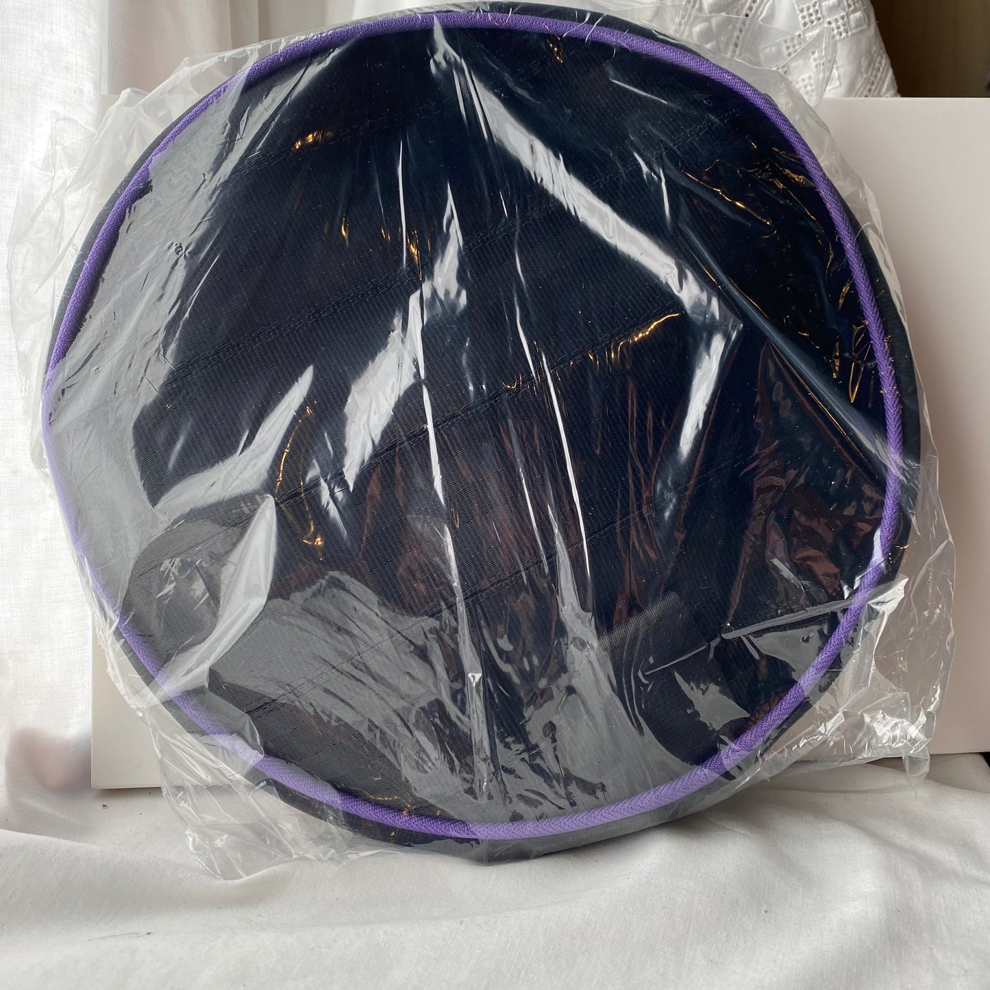 Harveys - Convertible Crossbody Collectors Series / Purple Spiderweb - New