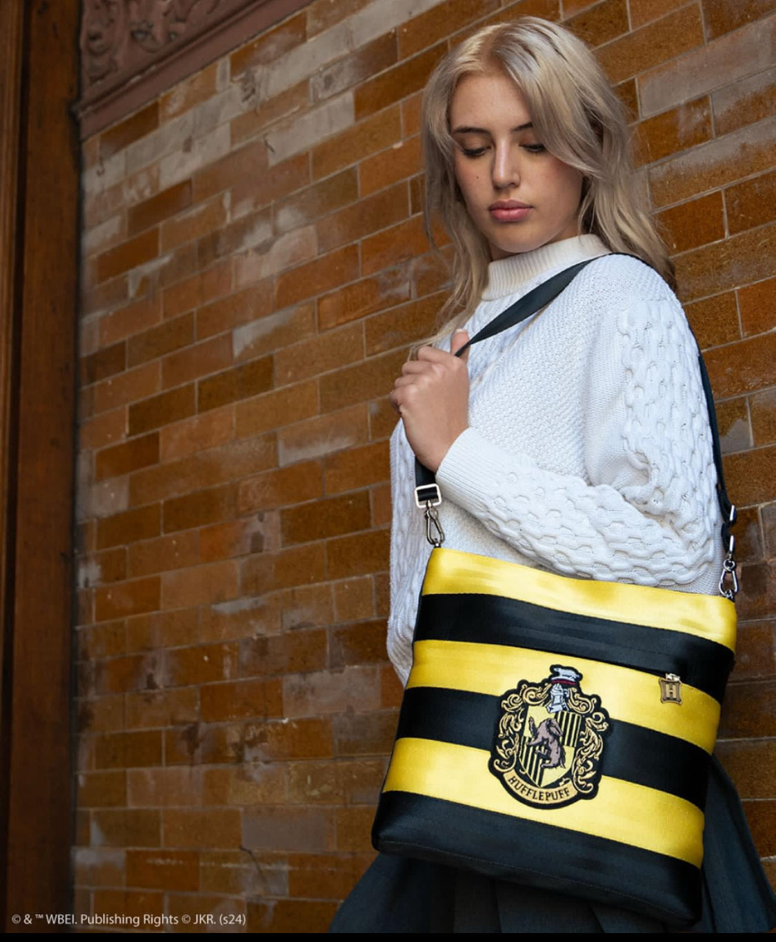 Harveys - Streamline Crossbody / Harry Potter Hufflepuff - New