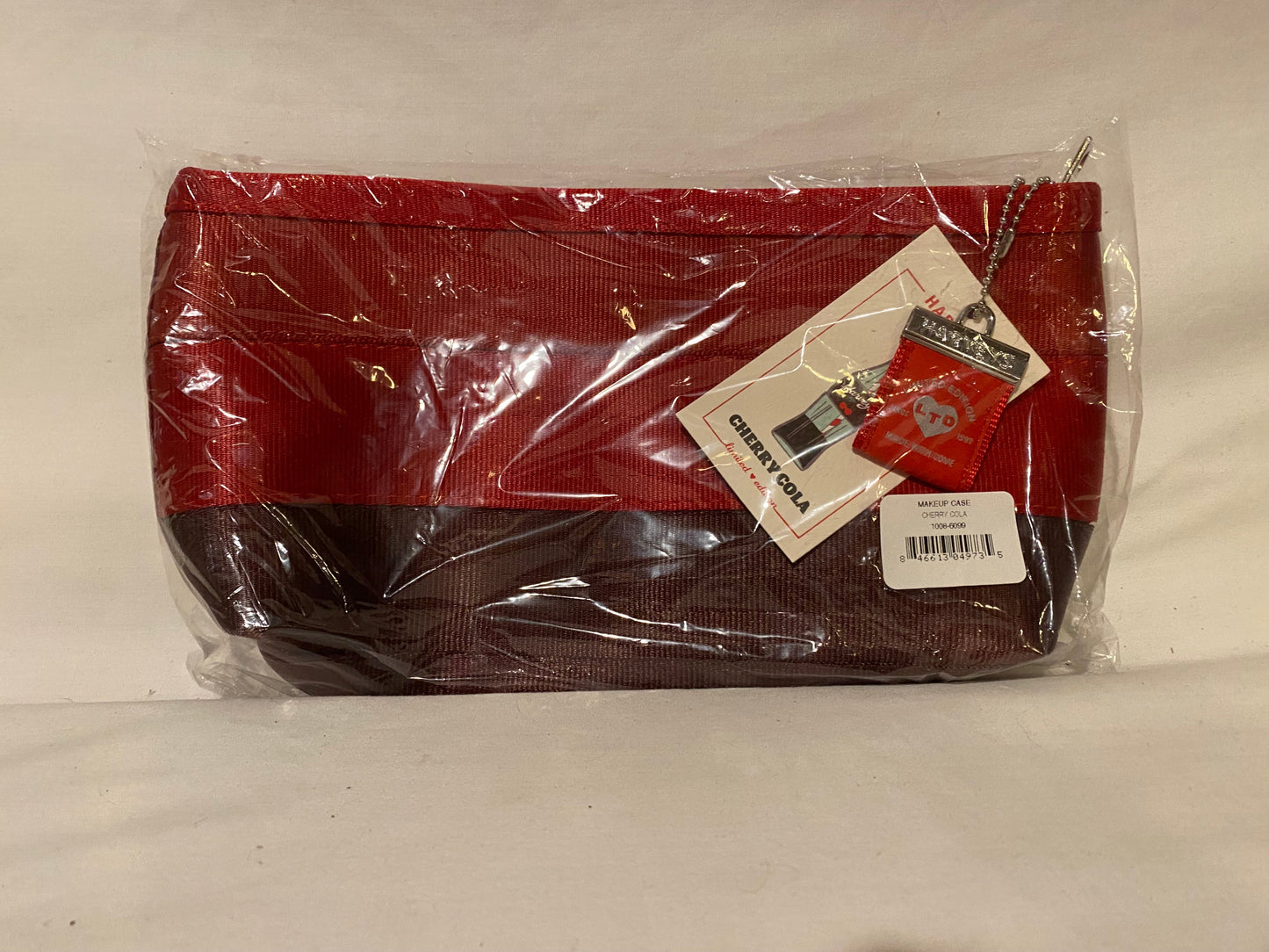 Harveys - Makeup Case / Cherry Cola LTD - New