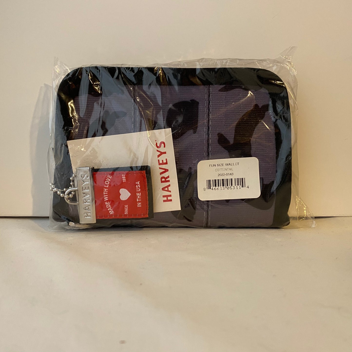 Harveys - Fun Size Wallet / Cottontail - New