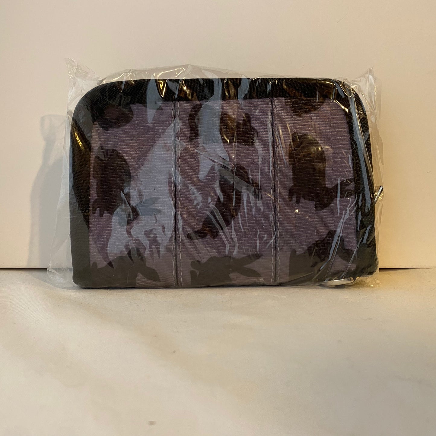 Harveys - Fun Size Wallet / Cottontail - New