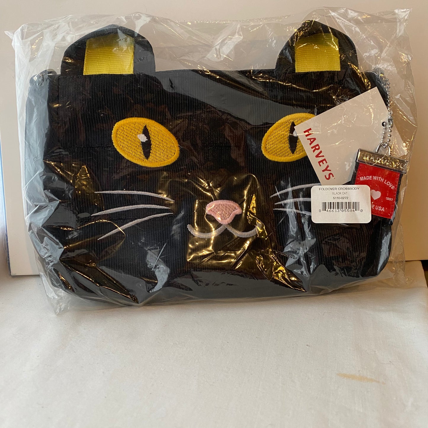 Harveys - Foldover Crossbody Collectors Series / Black Cat - New