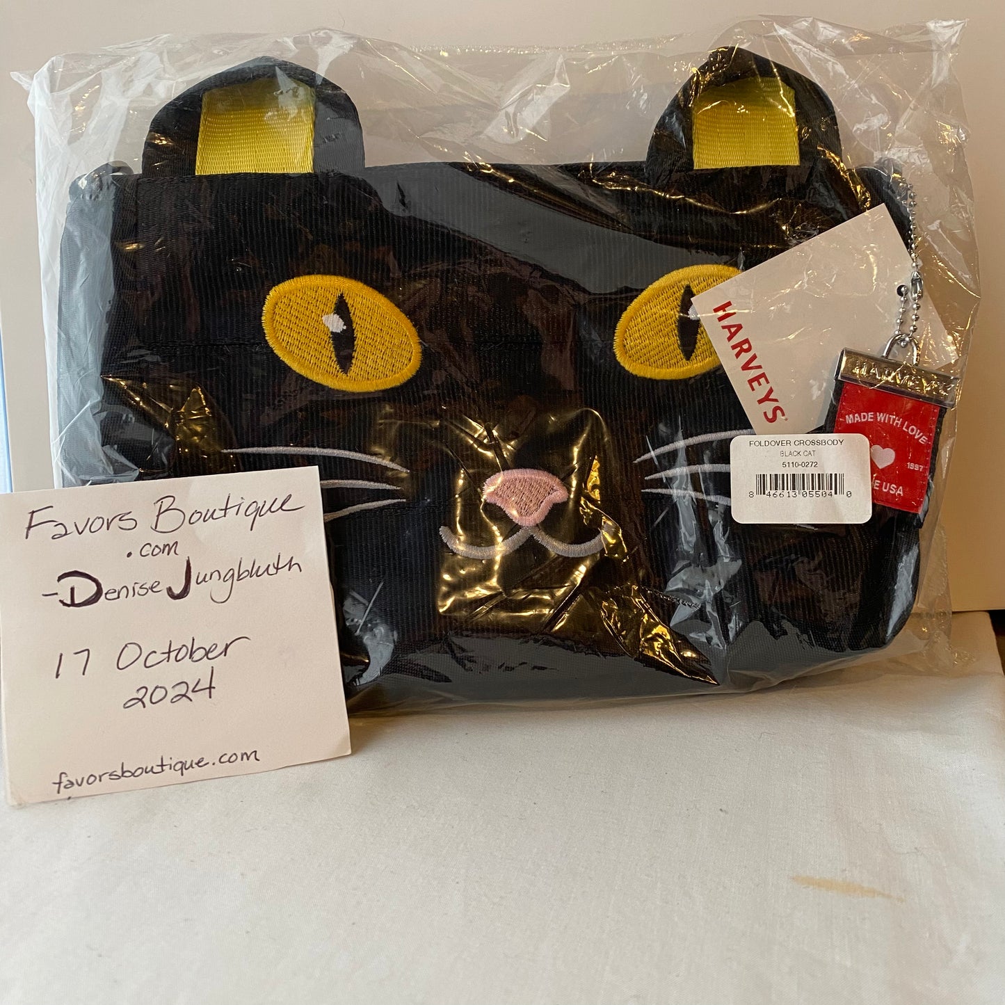 Harveys - Foldover Crossbody Collectors Series / Black Cat - New
