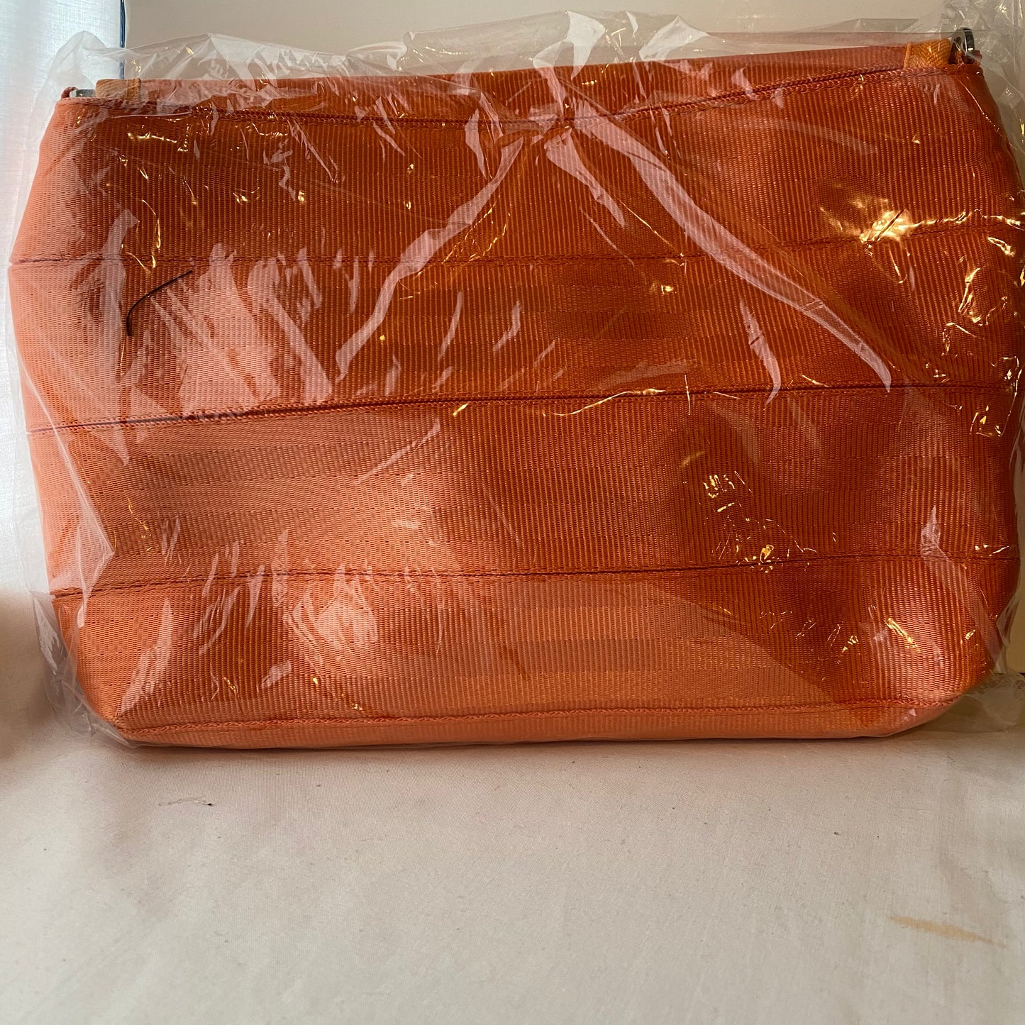 Harveys - Medium Foldover Crossbody / Orange - New