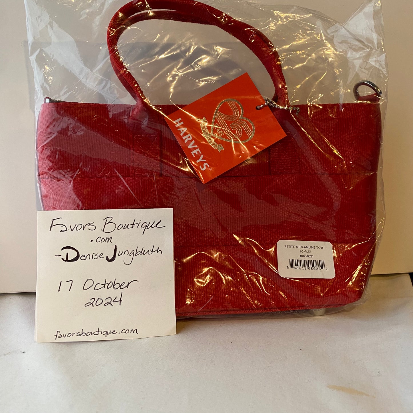 Harveys - Petite Streamline Tote / Scarlet - New