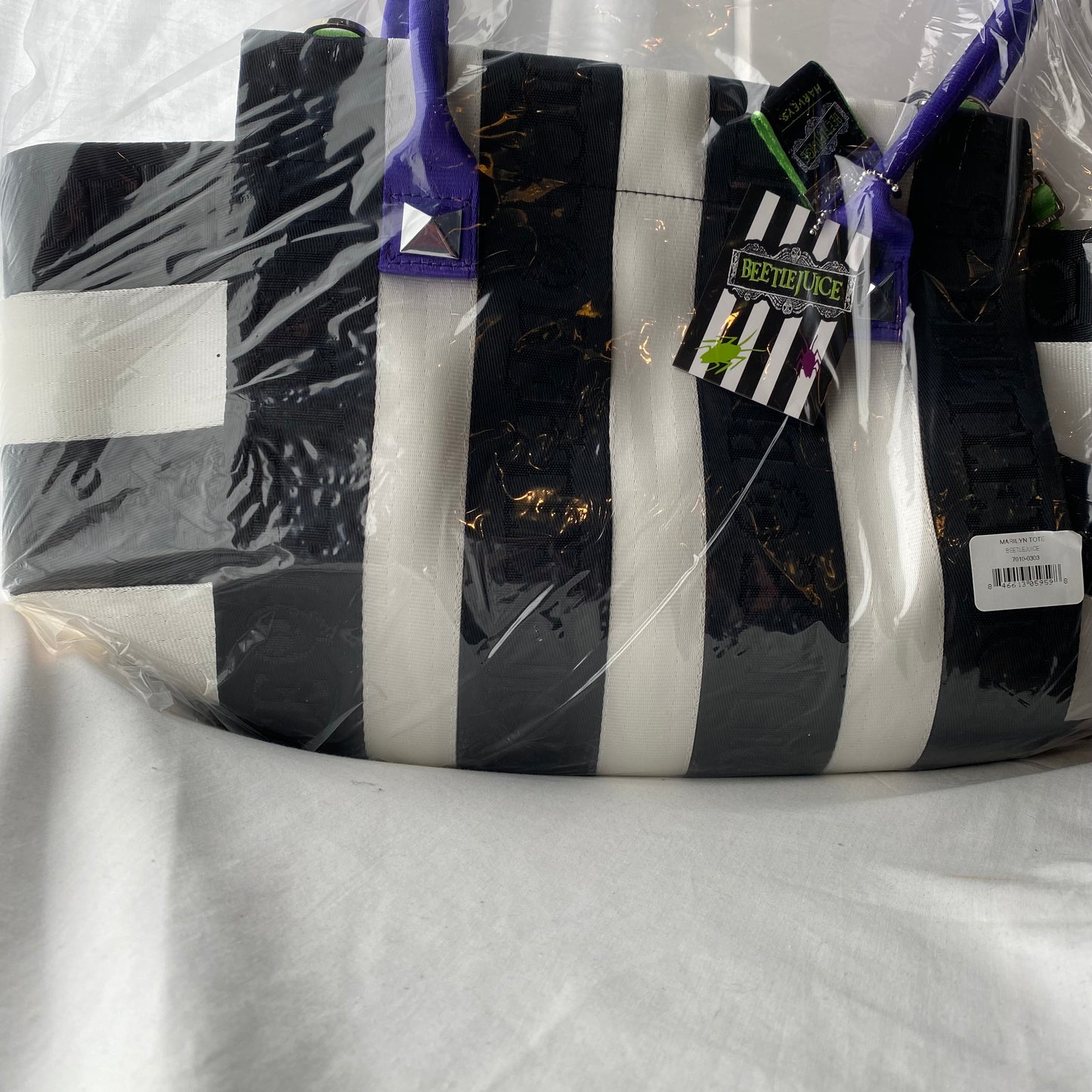 Harveys - Marilyn Tote / Beetlejuice - New