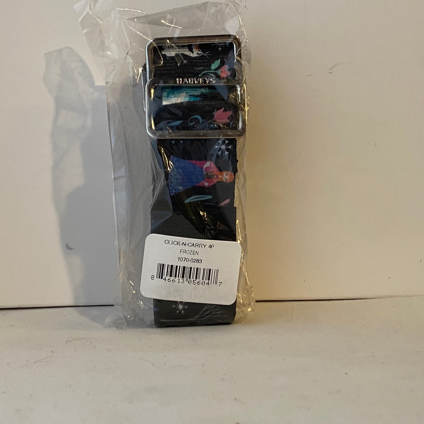 Harveys - 4 Panel Click n Carry / Frozen - New