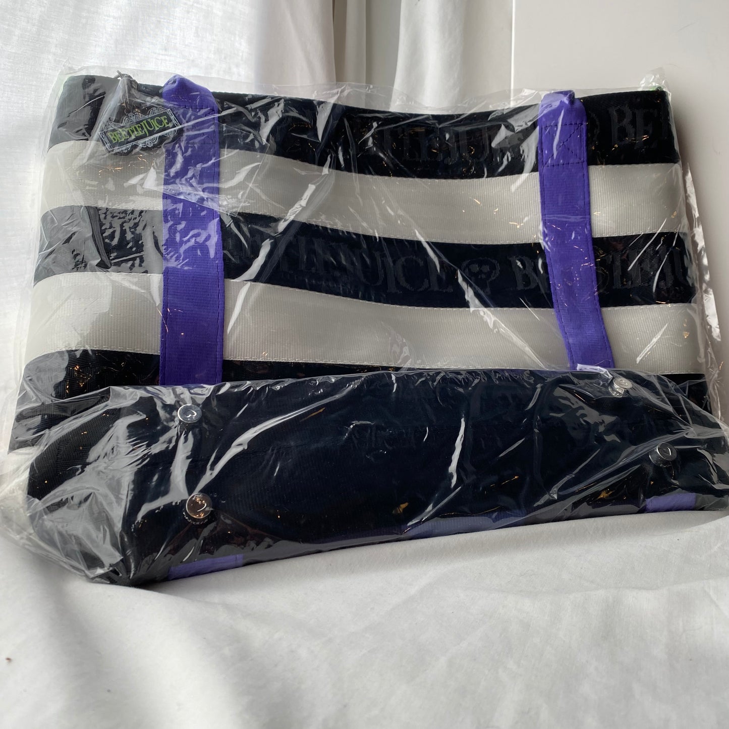 Harveys - Poster Tote / Beetlejuice - New