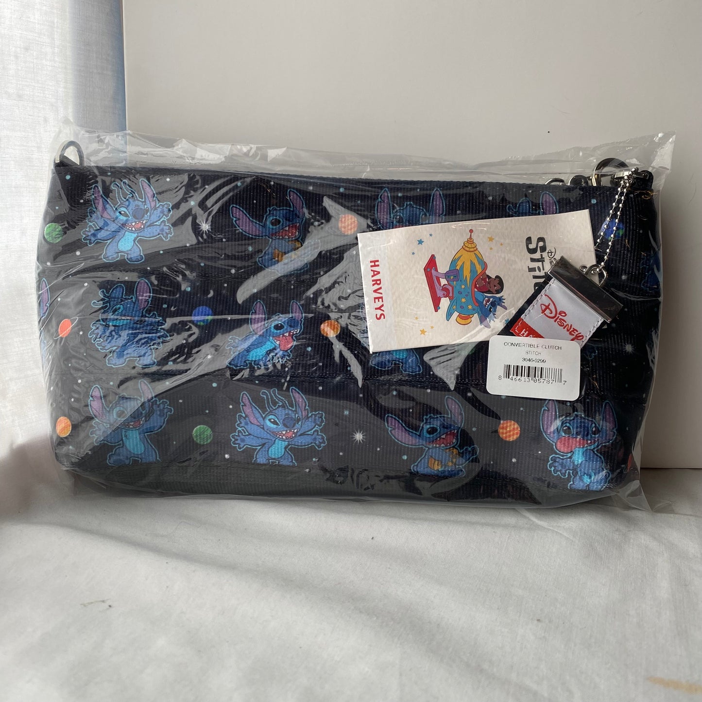 Harveys - Convertible Clutch / Stitch