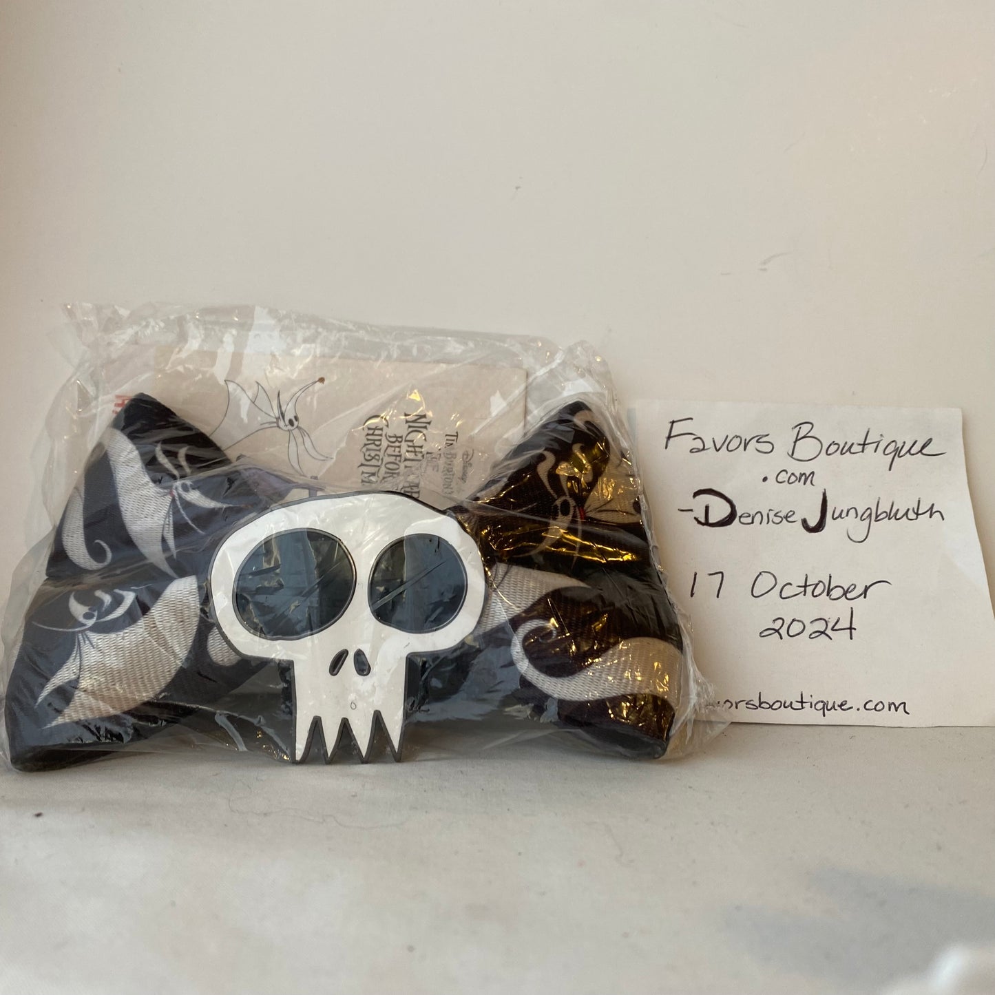 Harveys - Large Bow / Nightmare Before Christmas Zero - New
