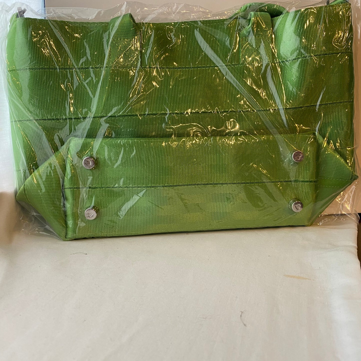 Harveys - Mini Streamline Tote / Apple - New